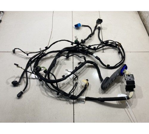 Электропроводка крышки багажника