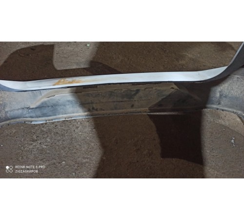 Задний бампер