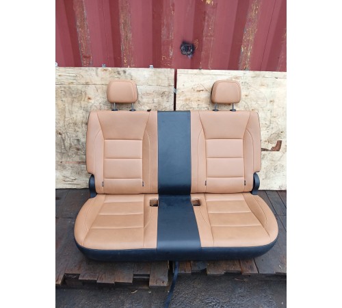 Задний ряд сидений