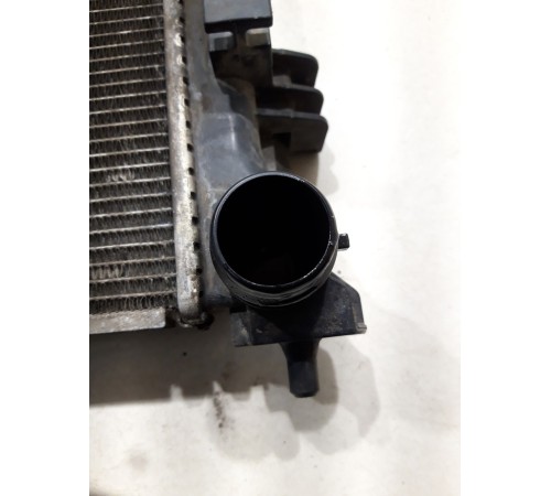 Радиатор охлаждения двигателя