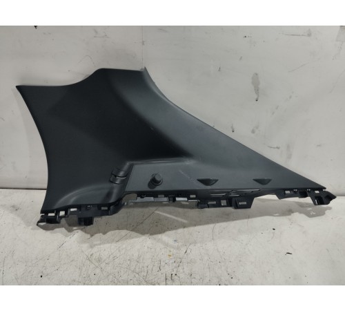 Обшивка стойки задняя правая