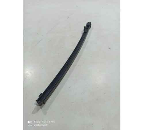 Направляющая стекла(задняя левая)