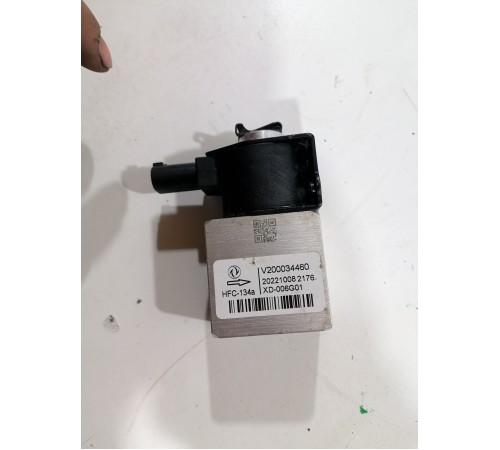 Клапан кондиционера расширительный электрический