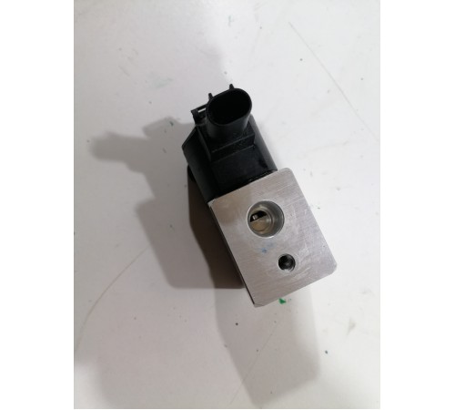 Клапан кондиционера расширительный электрический