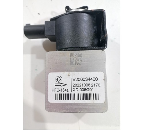 Клапан кондиционера расширительный электрический