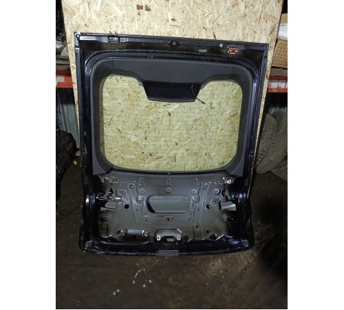 Крышка багажника в сборе со стеклом