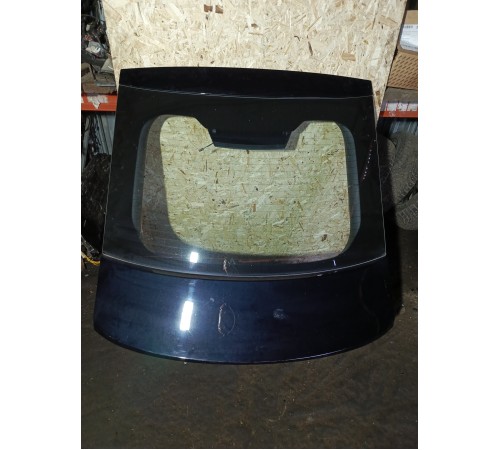 Крышка багажника в сборе со стеклом