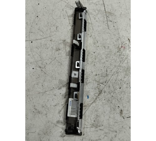 Накладка торпедо декоративная