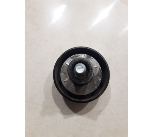 Ролик натяжителя