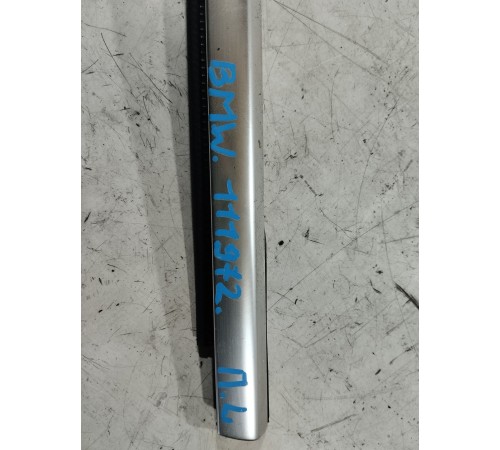 Уплотнитель стекла (передний левый наружный)