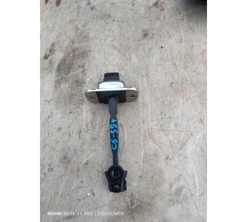 Ограничитель двери задний левый