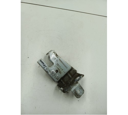 Кронштейн передней фары левый