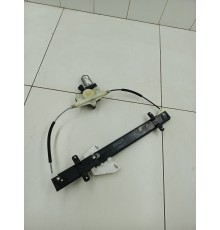 Стеклоподьемник задний правый в сборе