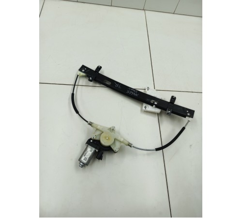 Стеклоподьемник задний правый в сборе