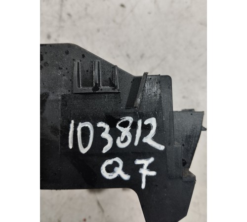 Кронштейн(крепление) электропроводки салона