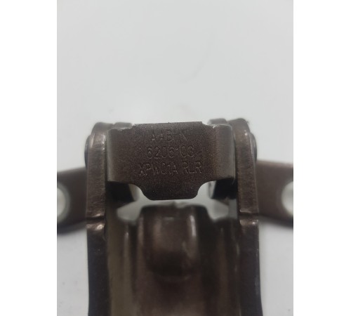 Комплект петель задней правой двери