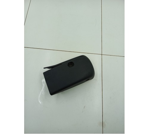 Накладка рулевой колонки нижняя