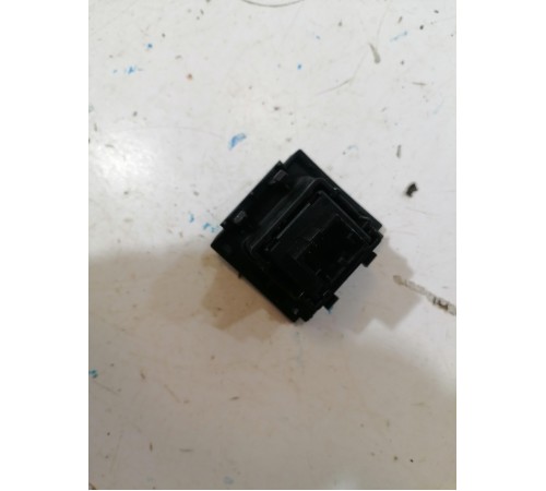 Кнопка аварийной сигнализации