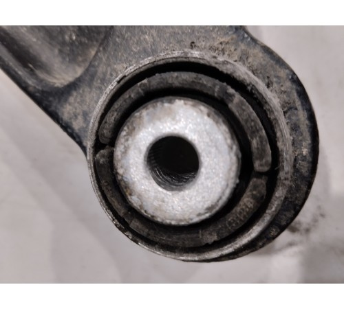 Рычаг подвески(задний левый)