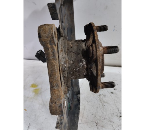 Ступица задняя правая