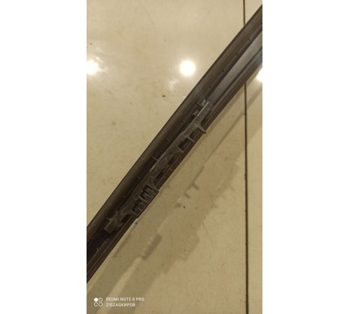 Молдинг лобового стекла(правый)