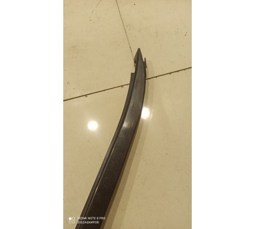 Молдинг лобового стекла(правый)