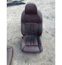 Сиденье переднее левое