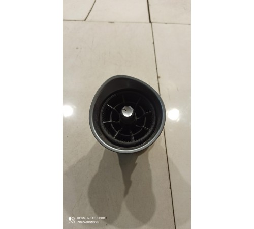 Воздушный дефлектор правый