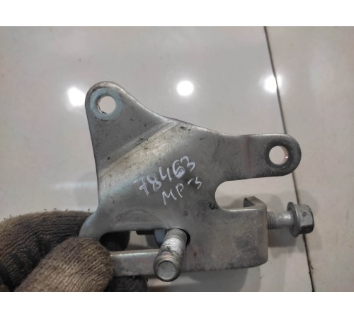 Кронштейн(регулирующее крепление)