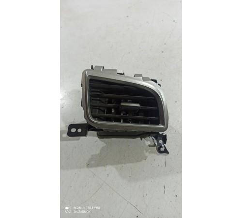 Воздушный дефлектор (левый)