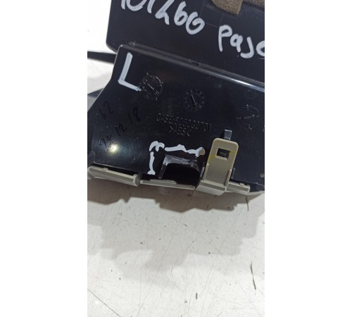 Воздушный дефлектор (левый)