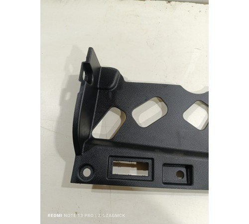 Накладка торпедо правая нижняя