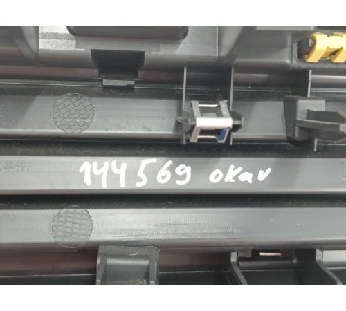 Накладка на торпедо с дефлектором