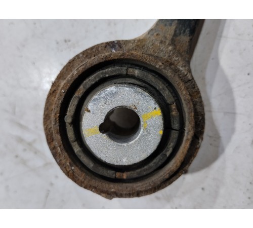 Рычаг подвески(передний левый)