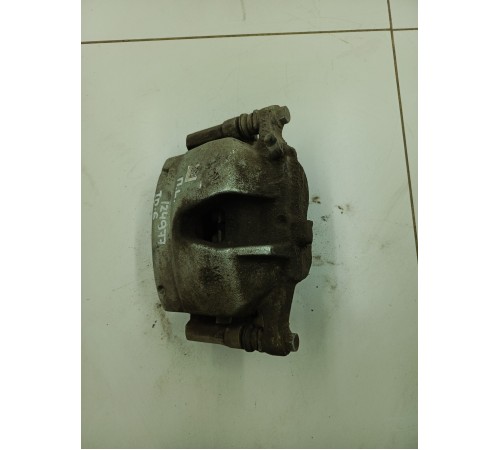 Суппорт передний левый