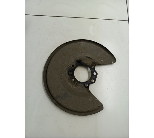 Кожух тормозного диска задний левый