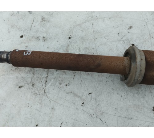 Привод (полуось) передний правый