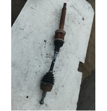 Привод (полуось) передний правый