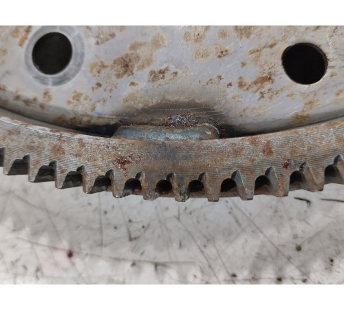 Маховик двигателя