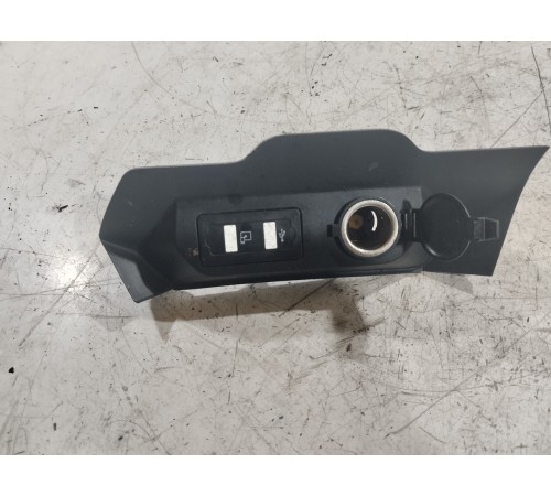 Накладка с прикуривателем