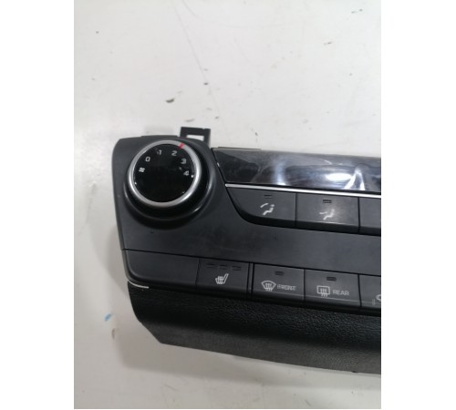 Блок управления климат контролем