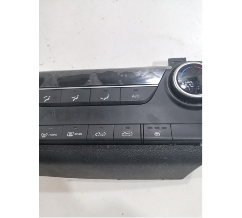 Блок управления климат контролем