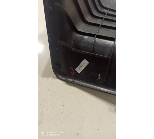 Обшивка багажника(левая)