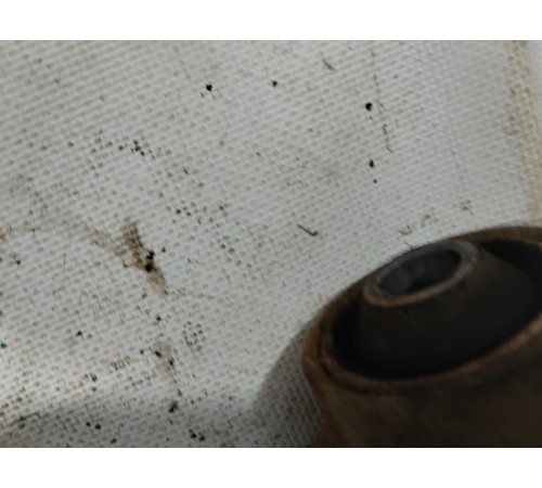 Рычаг подвески передний правый верхний