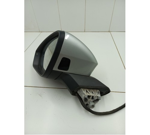 Зеркало заднего вида боковое левое