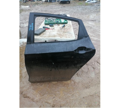 Дверь задняя левая