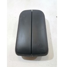 Подлокотник центральной консоли