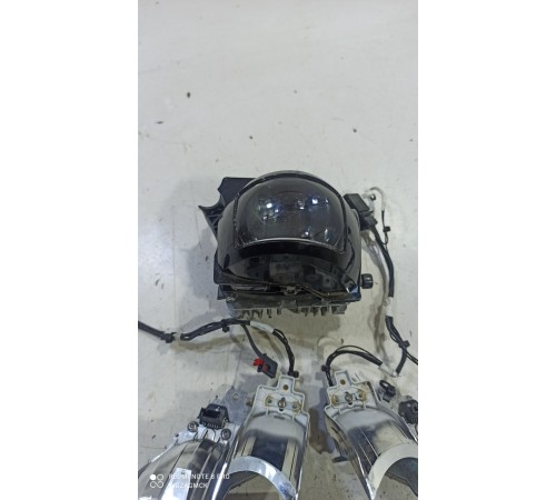 Комплект частей передней фары