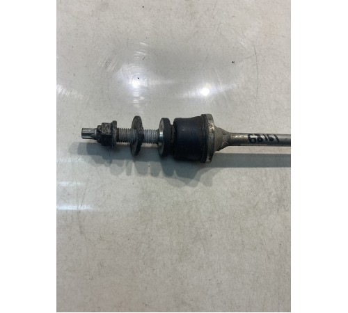 Стойка стабилизатора (передняя, правая)