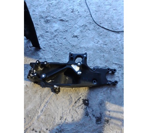 Кронштейн(крепление) рамы выдвижной левый